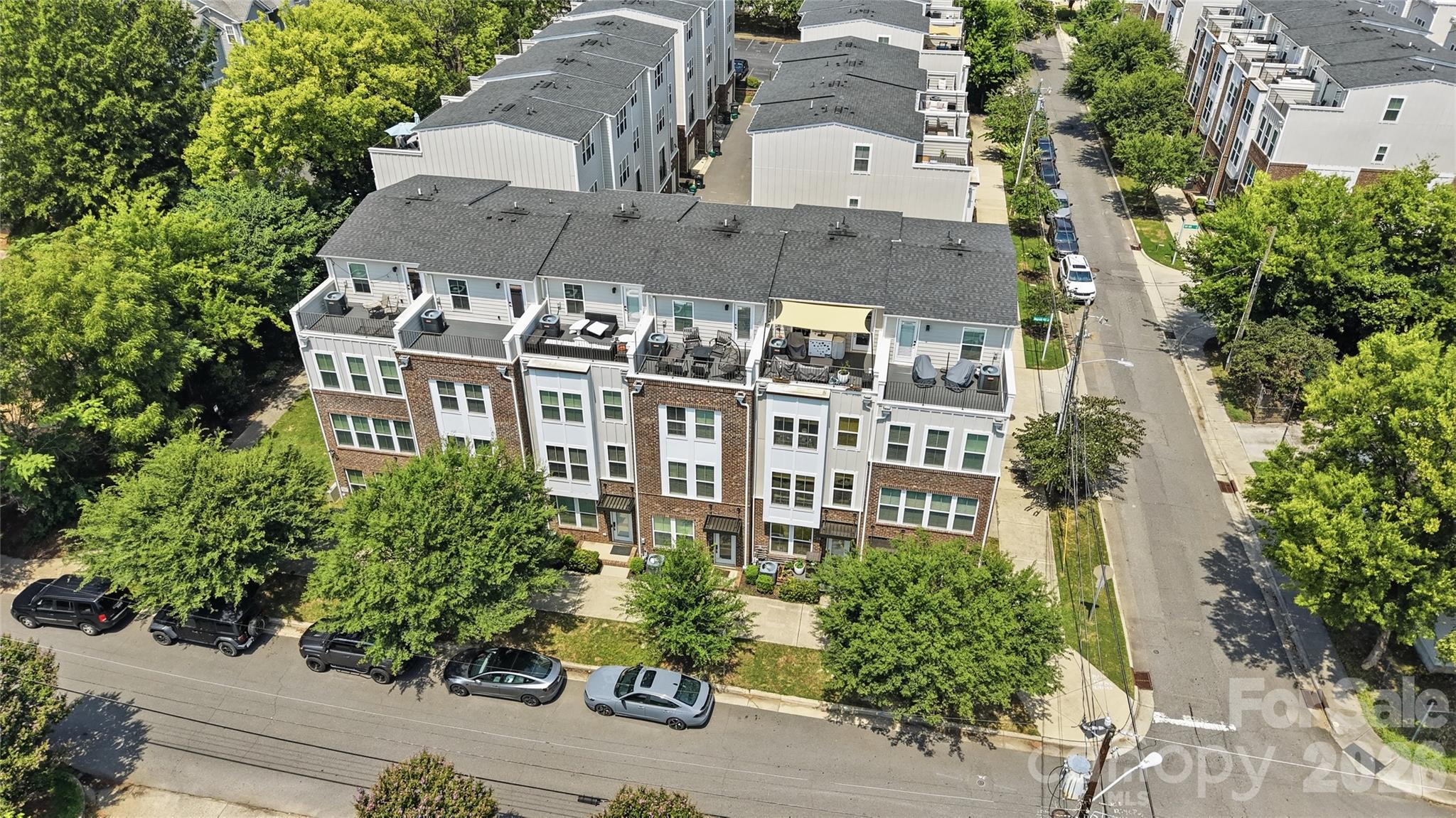 1259 N Caldwell Street — Charlotte