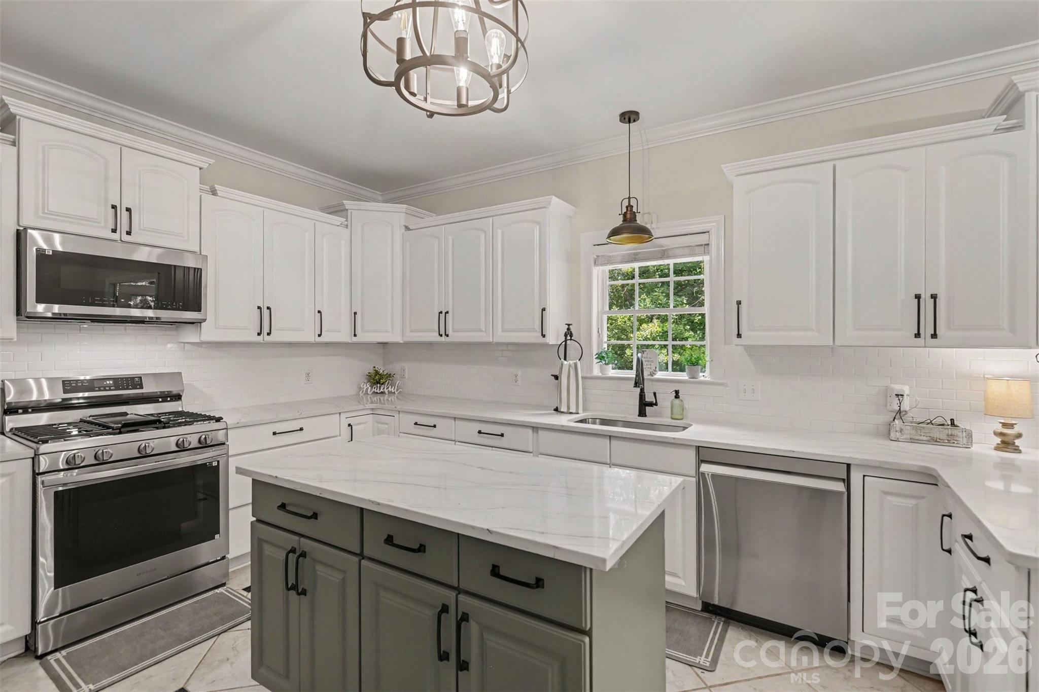 8401 Shelley Mullis Road — Fort Mill