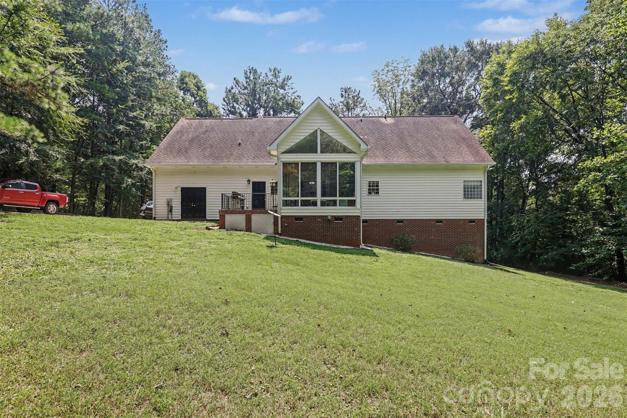 8401 Shelley Mullis Road — Fort Mill