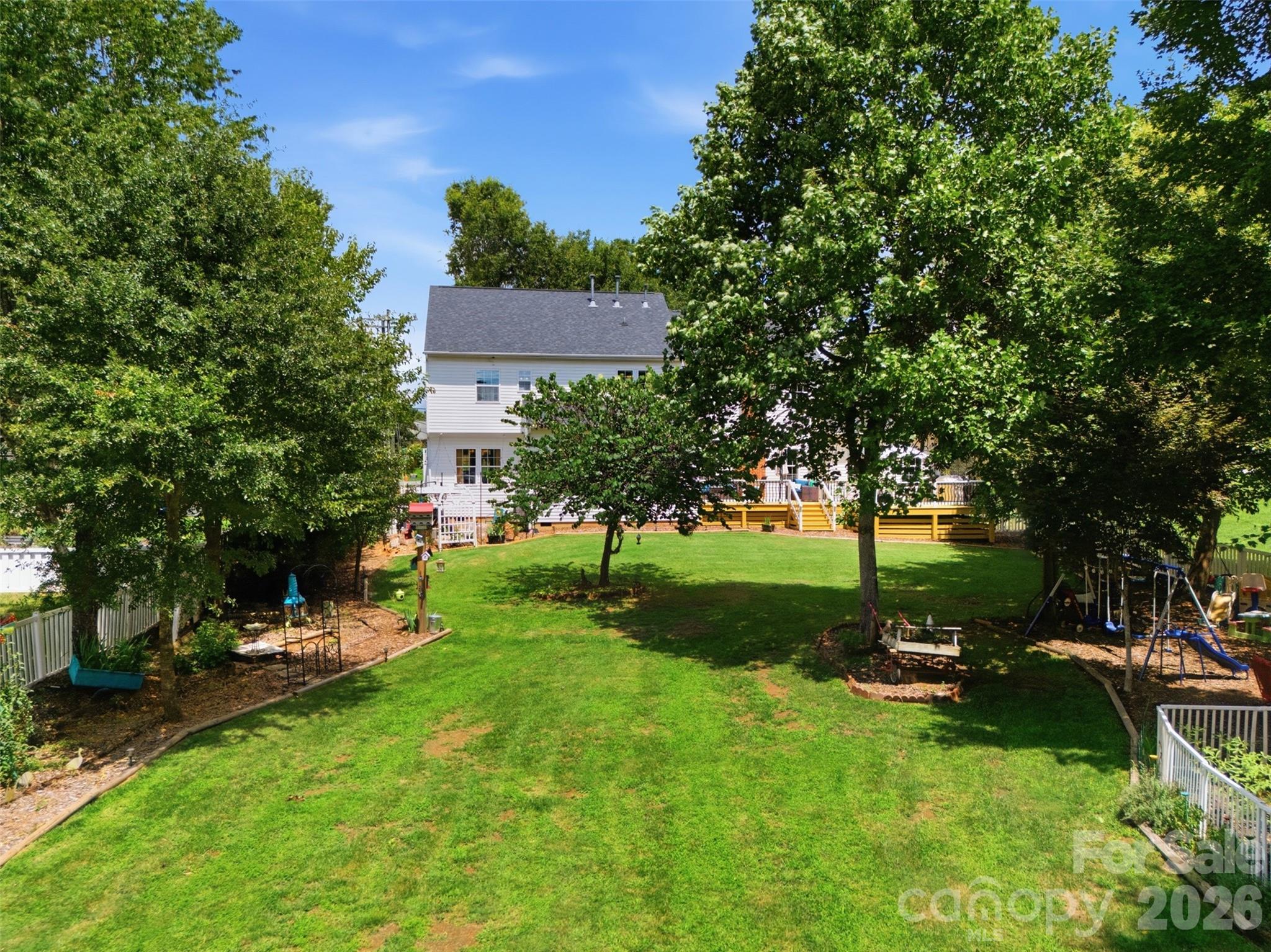 221 Nixon Road — Belmont