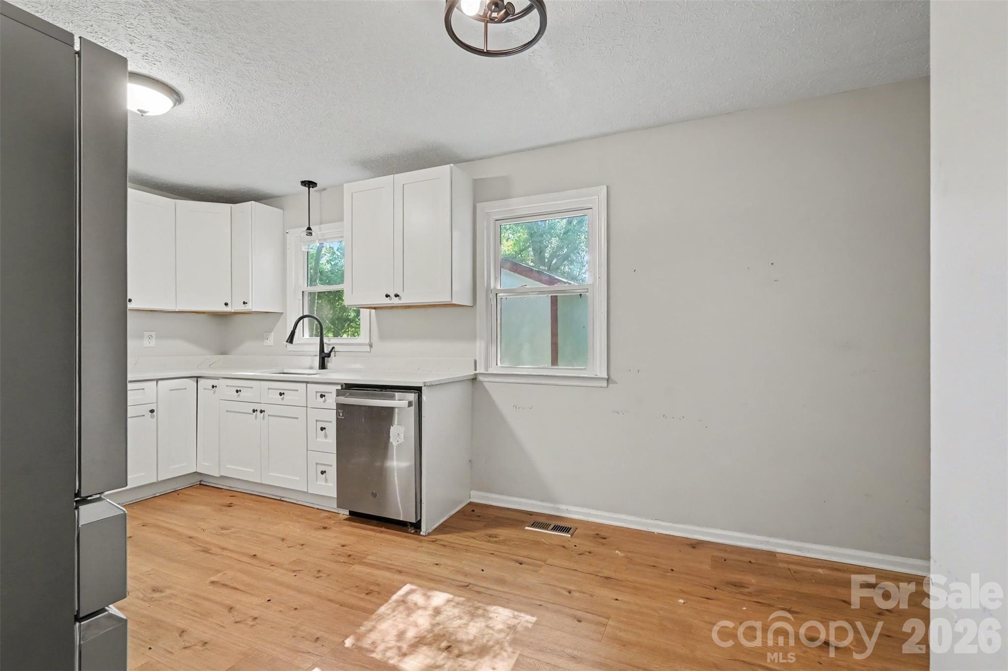 1328 Newton Street — Shelby