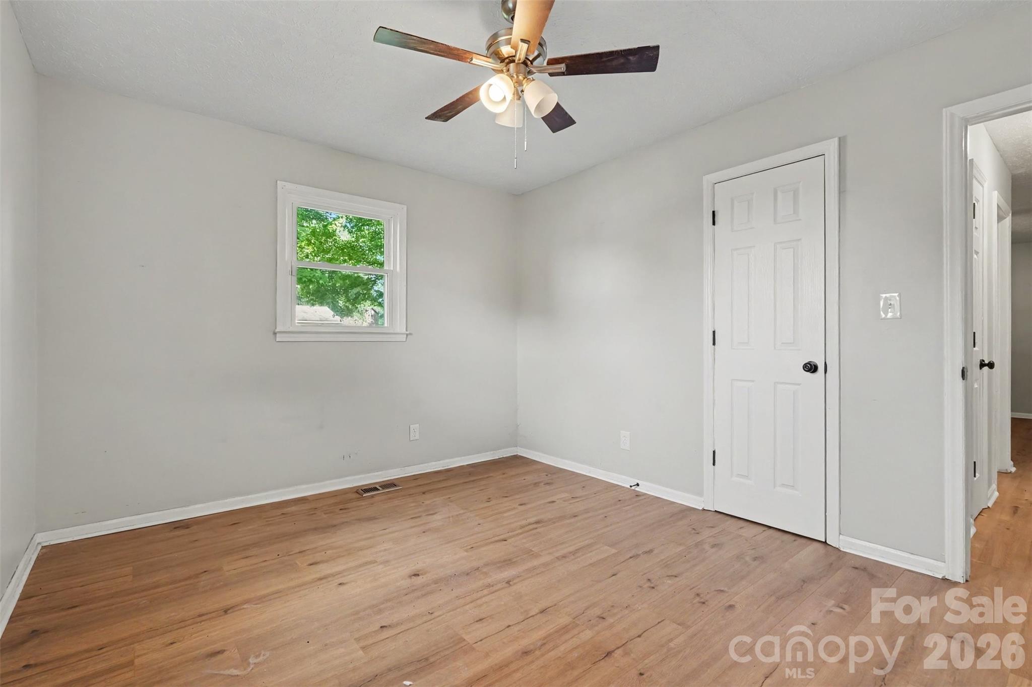 1328 Newton Street — Shelby