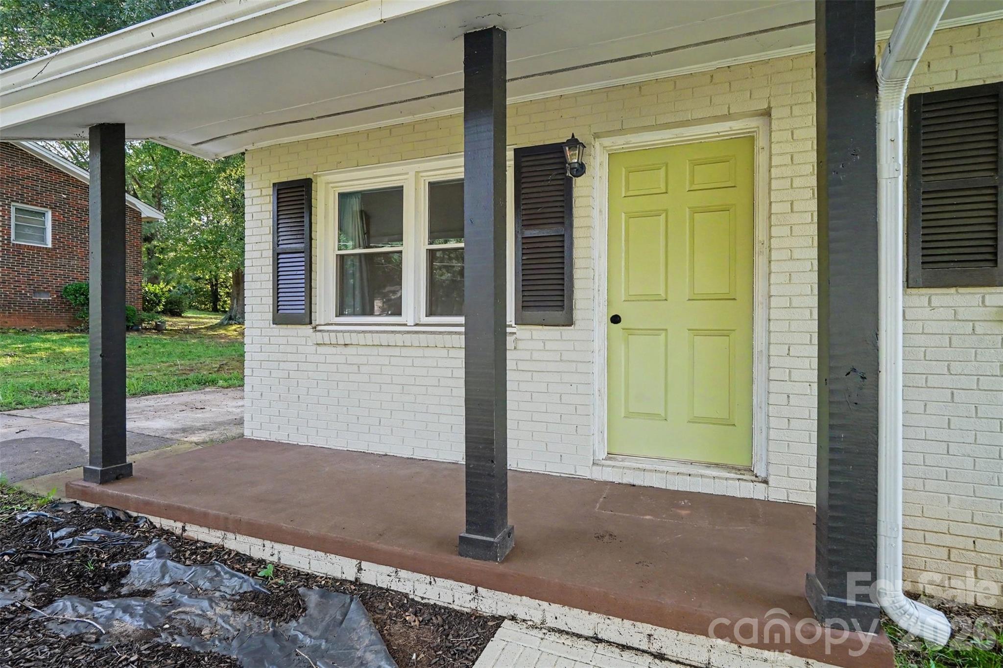 1328 Newton Street — Shelby