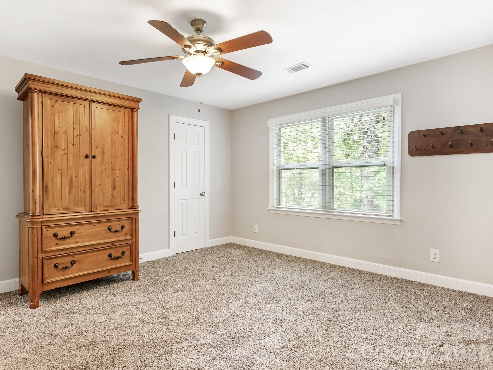 2712 Houston Branch Road — Charlotte