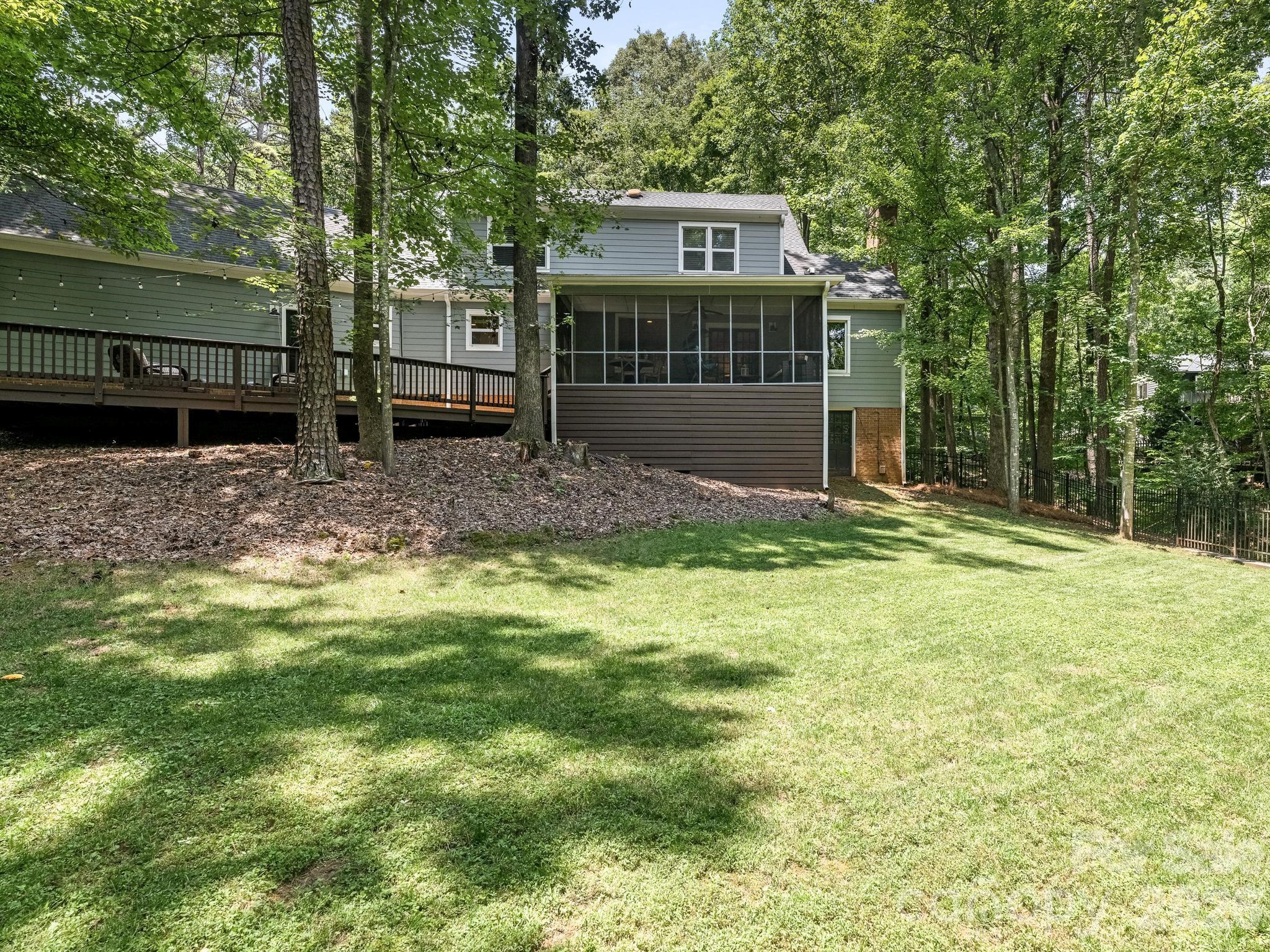 2712 Houston Branch Road — Charlotte
