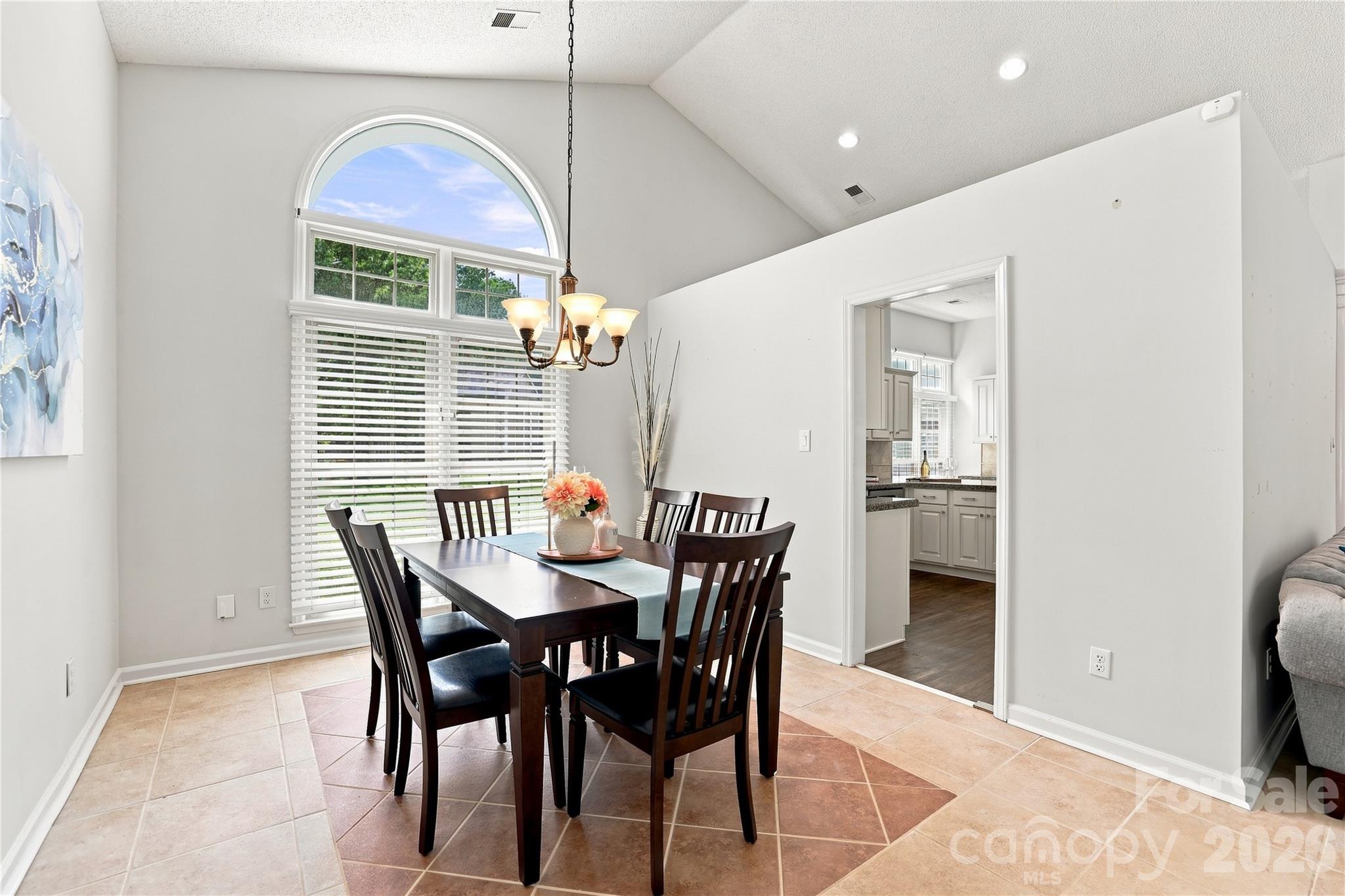 9101 E Orchard Lane — Charlotte