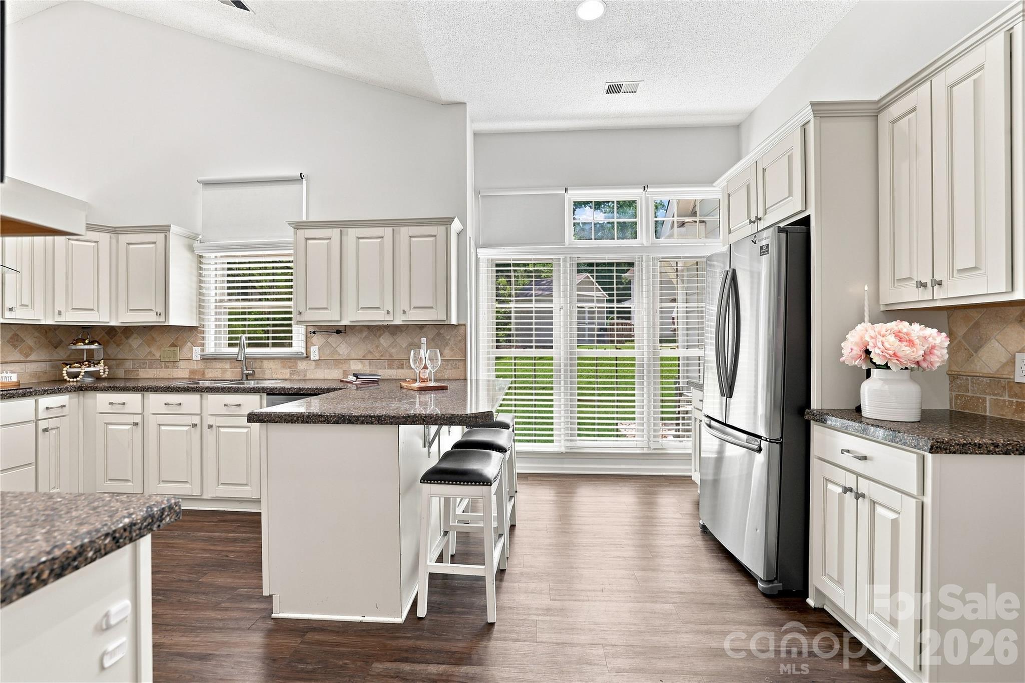9101 E Orchard Lane — Charlotte