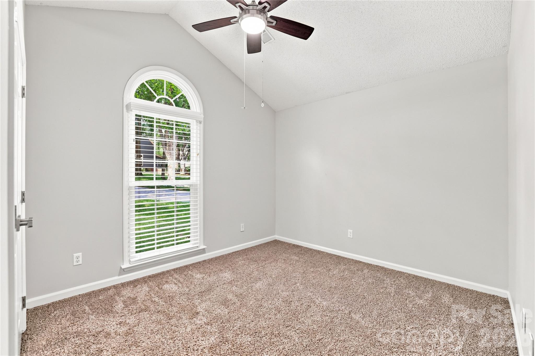 9101 E Orchard Lane — Charlotte