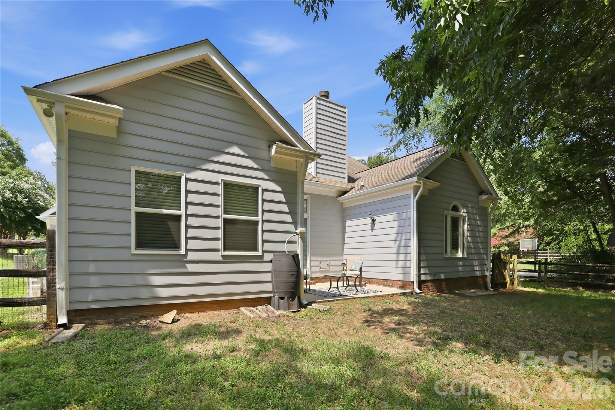 9101 E Orchard Lane — Charlotte