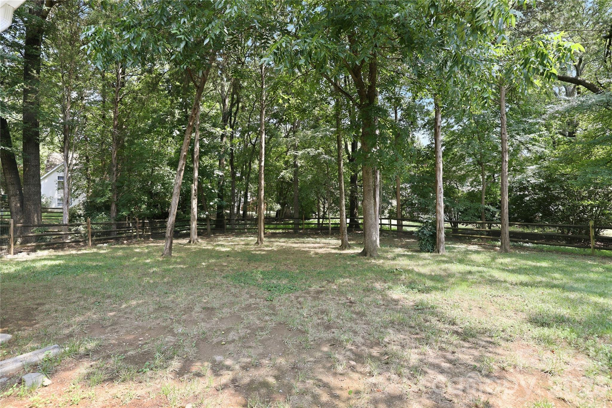 9101 E Orchard Lane — Charlotte