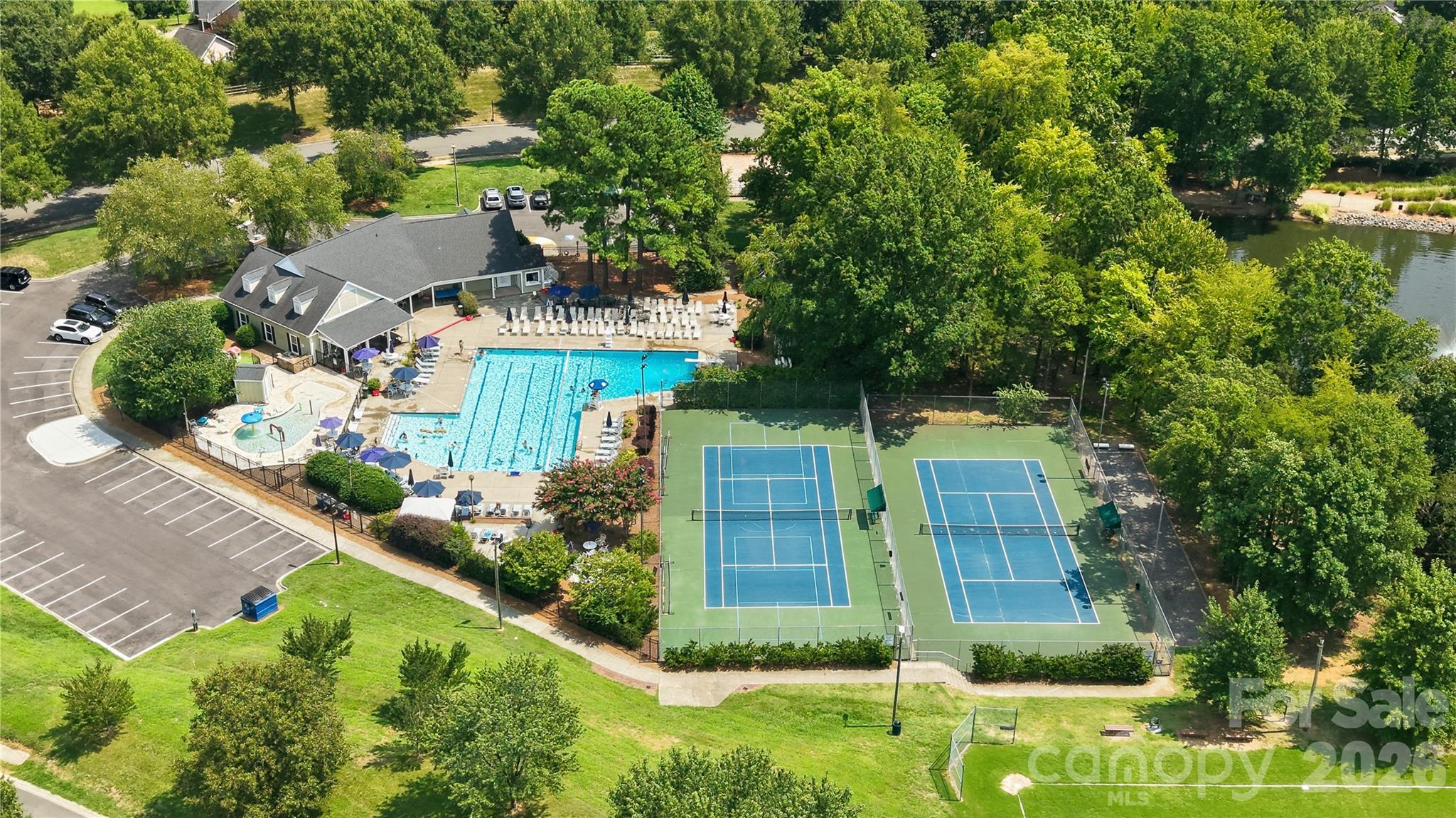 9101 E Orchard Lane — Charlotte
