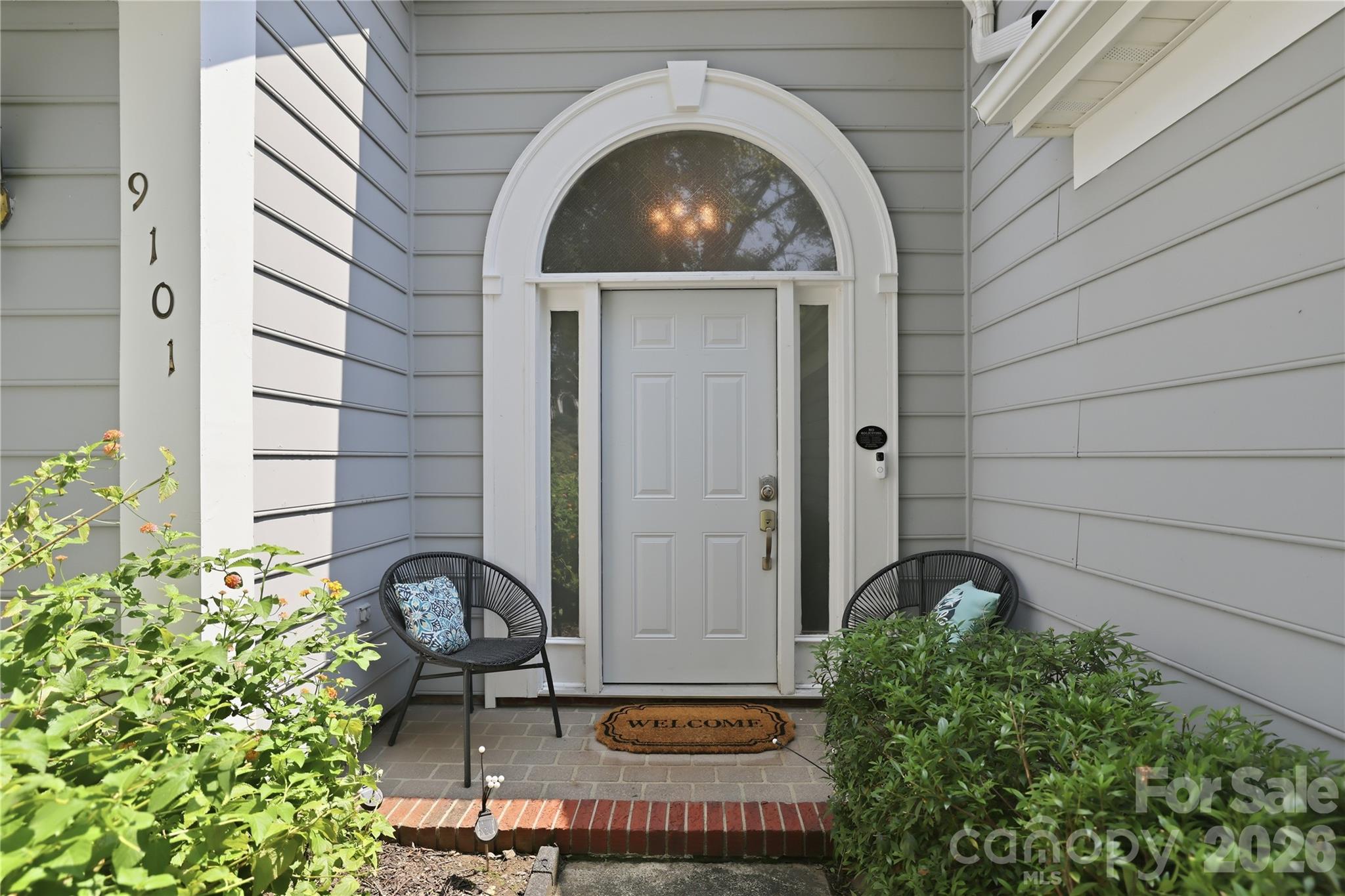 9101 E Orchard Lane — Charlotte