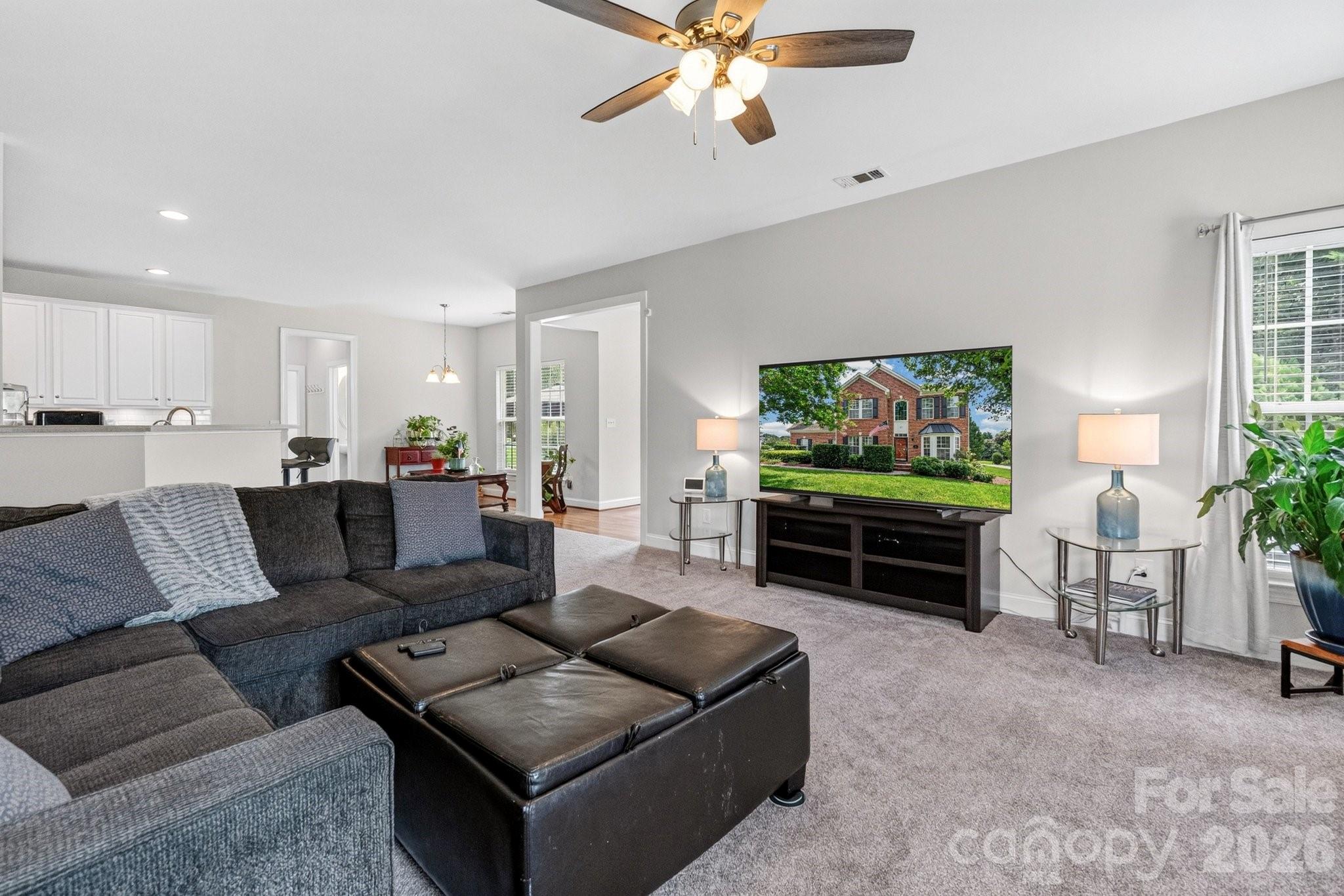 127 Corona Circle — Mooresville
