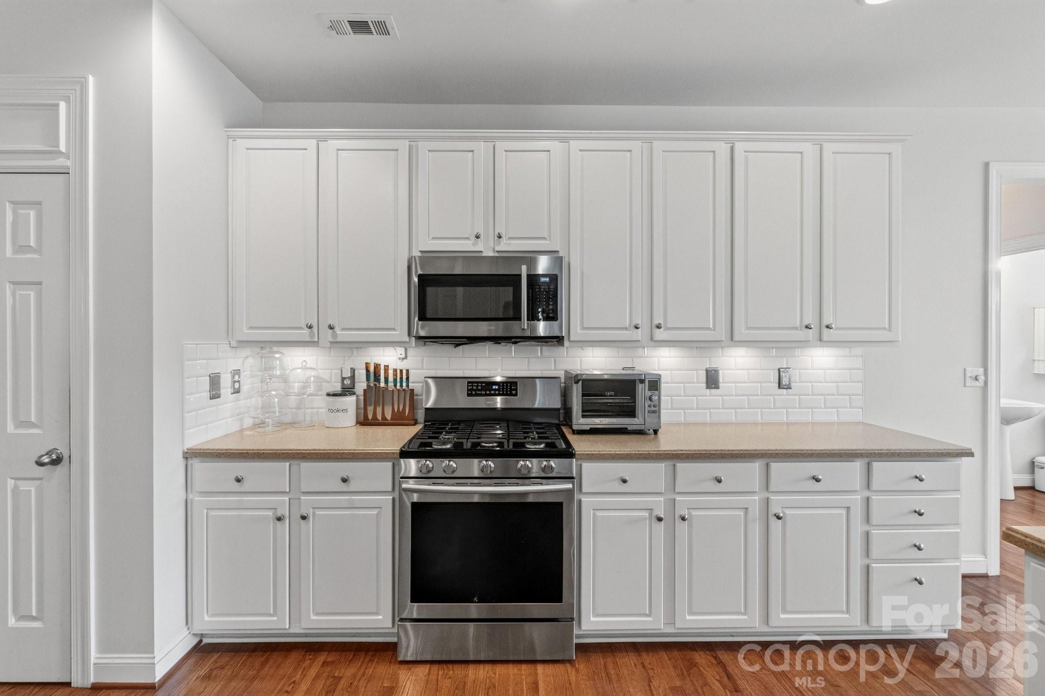 127 Corona Circle — Mooresville