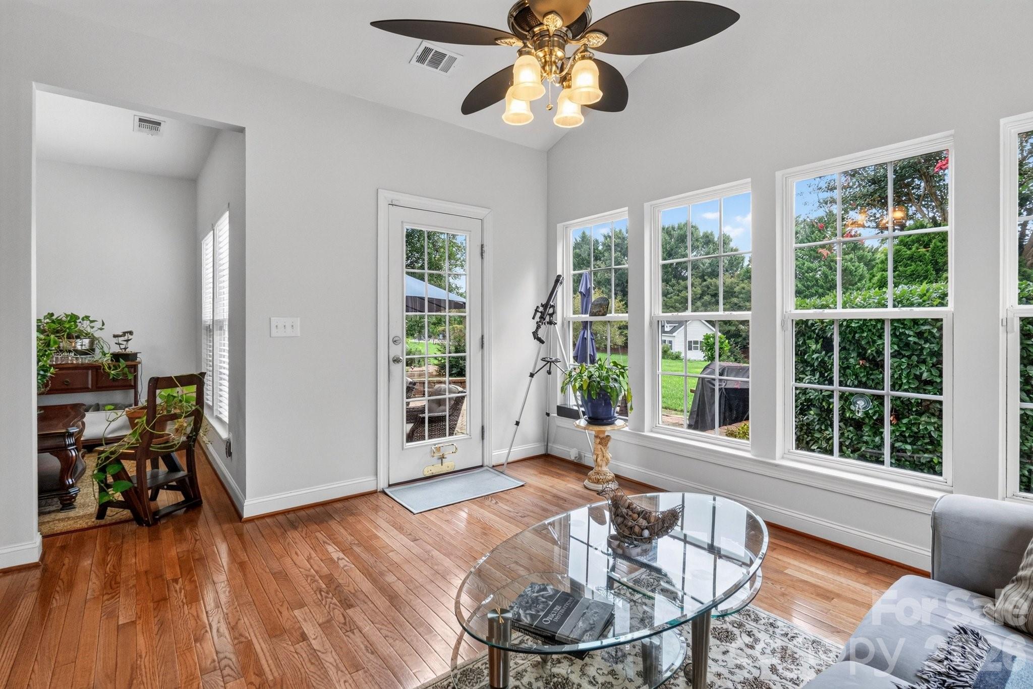 127 Corona Circle — Mooresville