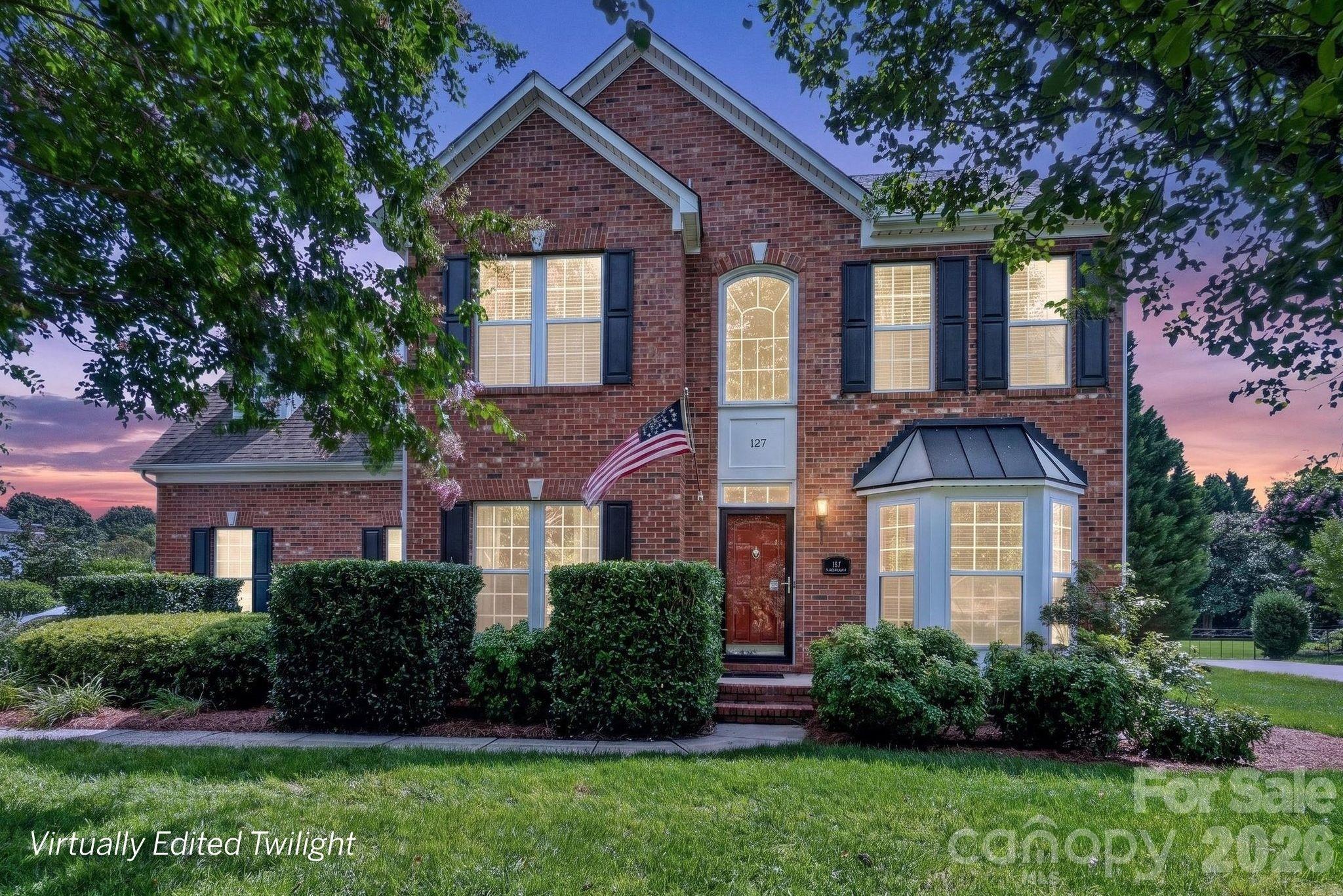 127 Corona Circle — Mooresville
