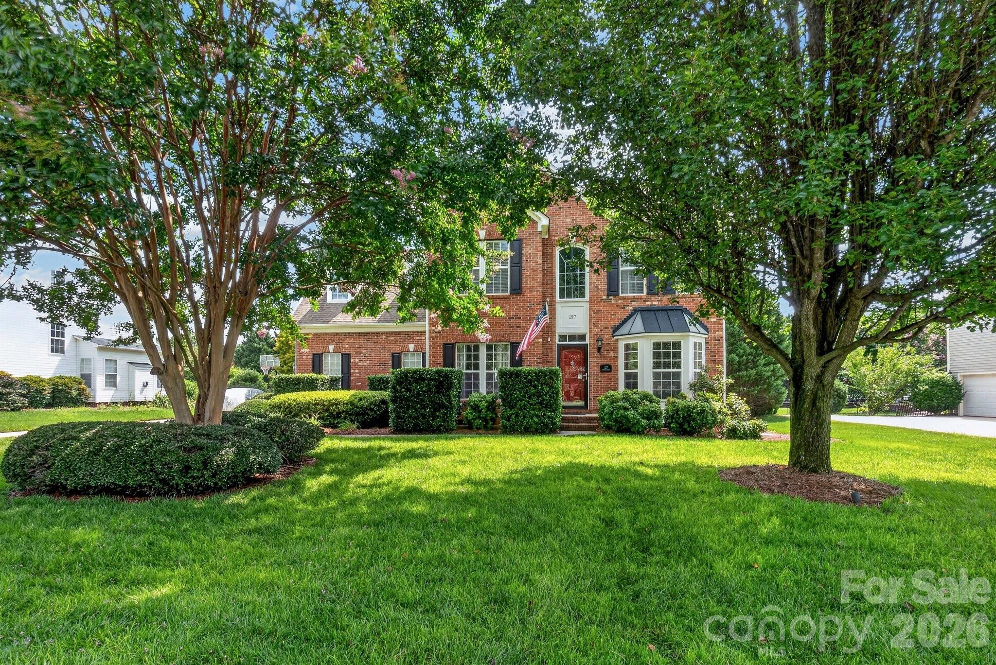 127 Corona Circle — Mooresville