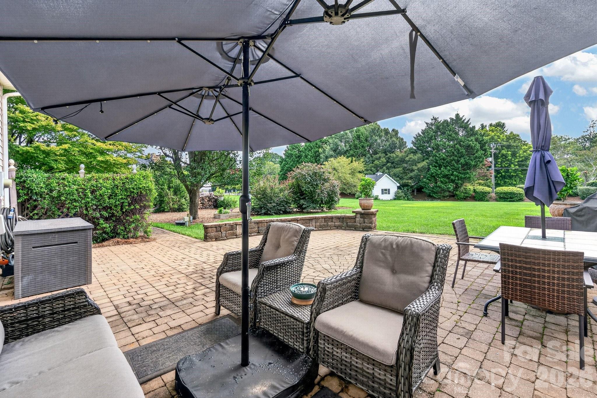 127 Corona Circle — Mooresville