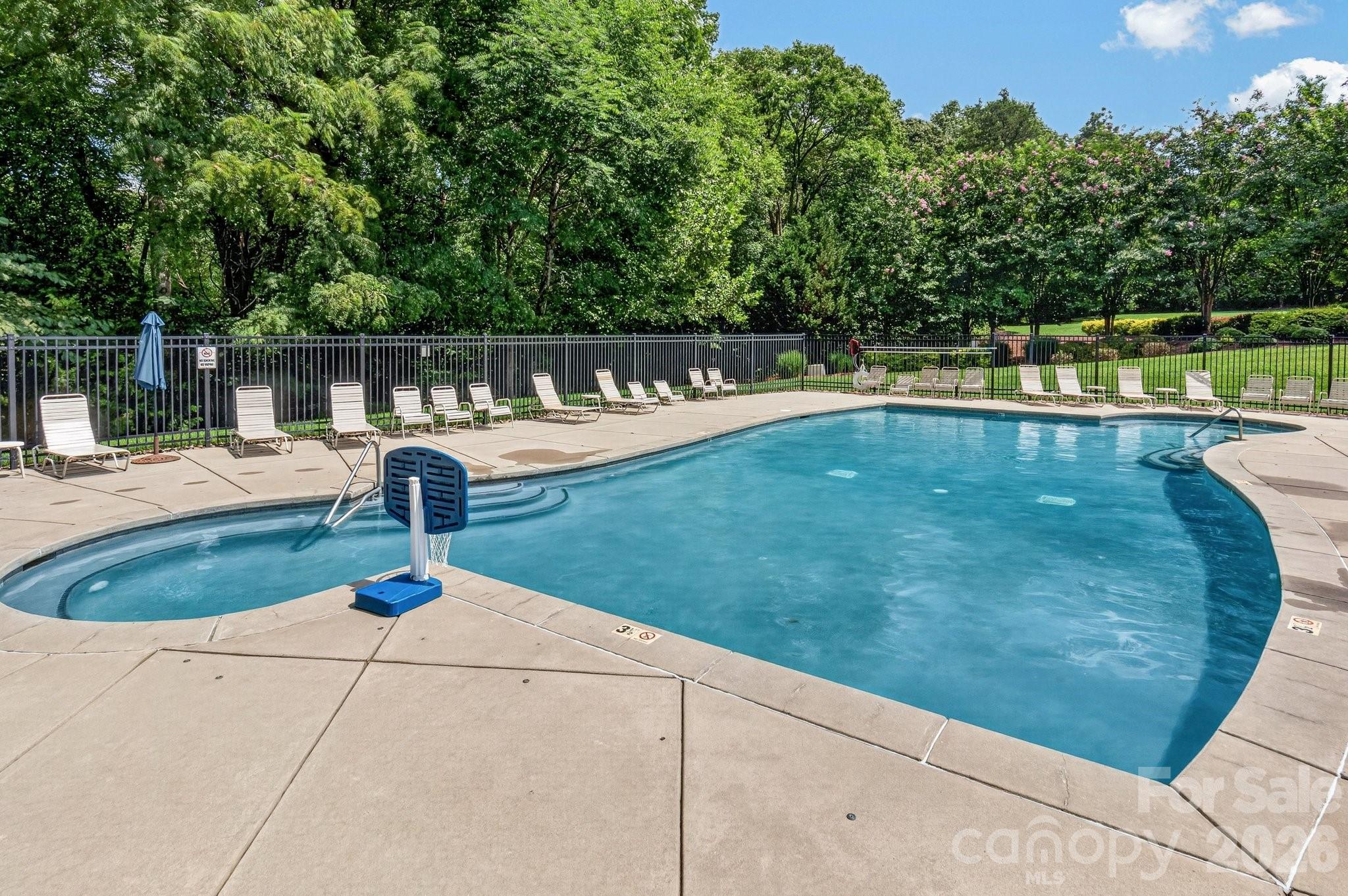 127 Corona Circle — Mooresville