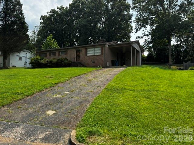 529 10th Street Place NW — Hickory