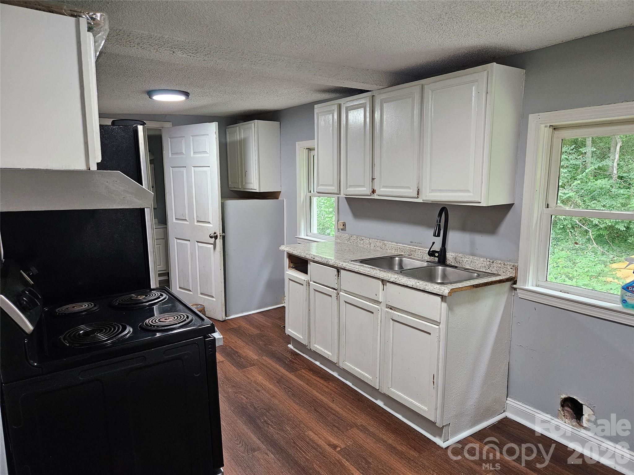 3010 Capitol Drive — Charlotte