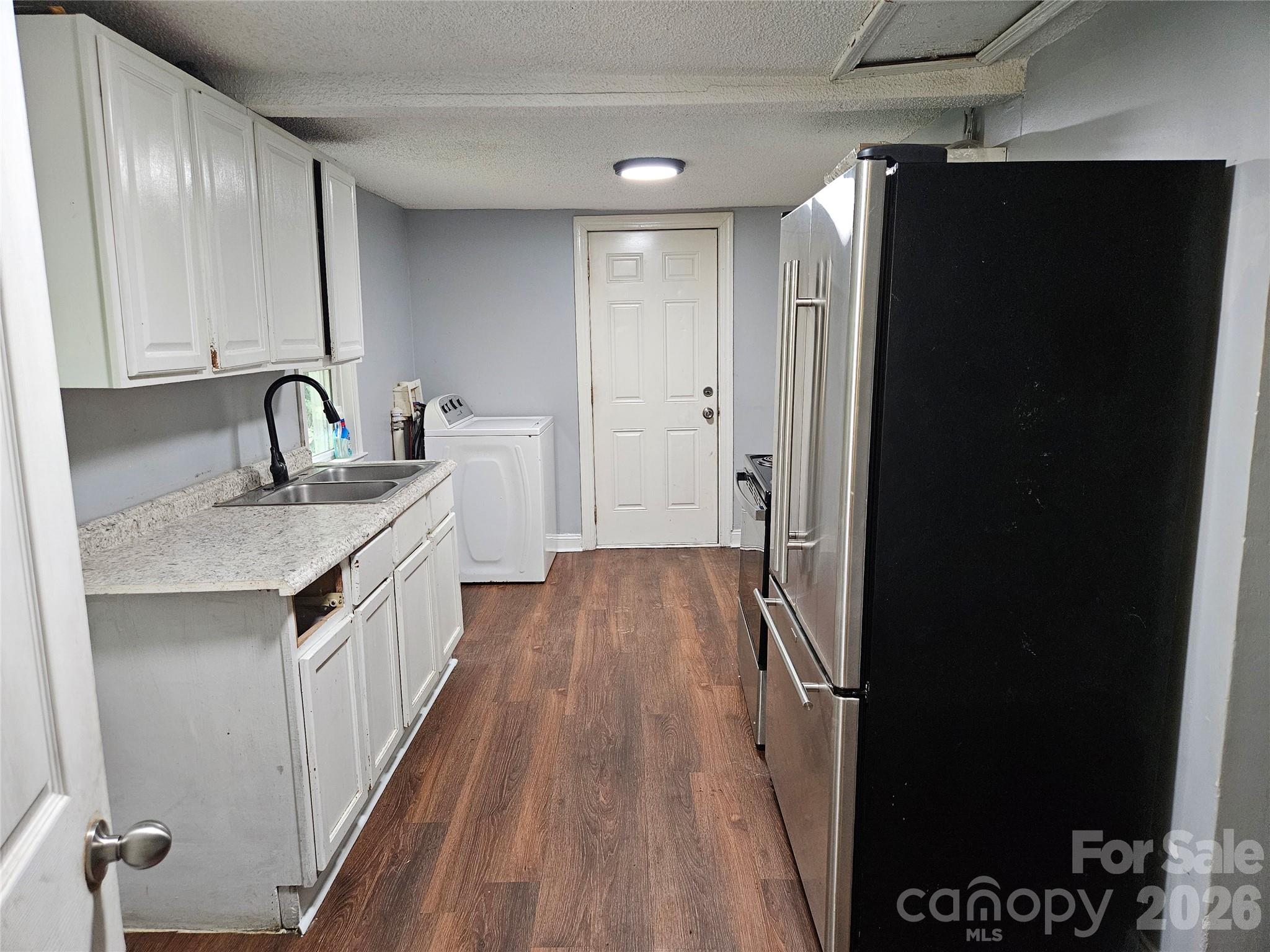 3010 Capitol Drive — Charlotte