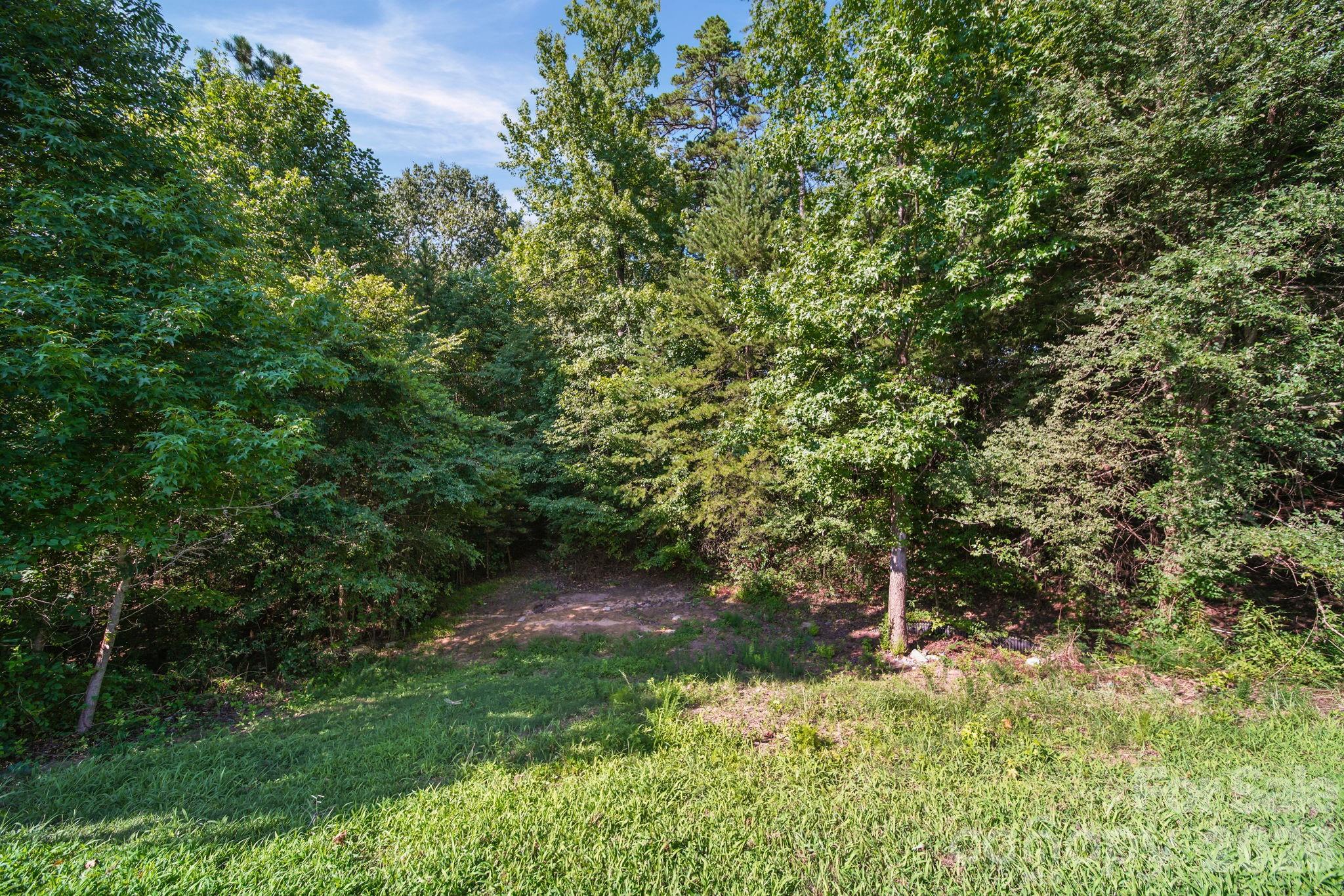 1604 Bray Drive — Charlotte