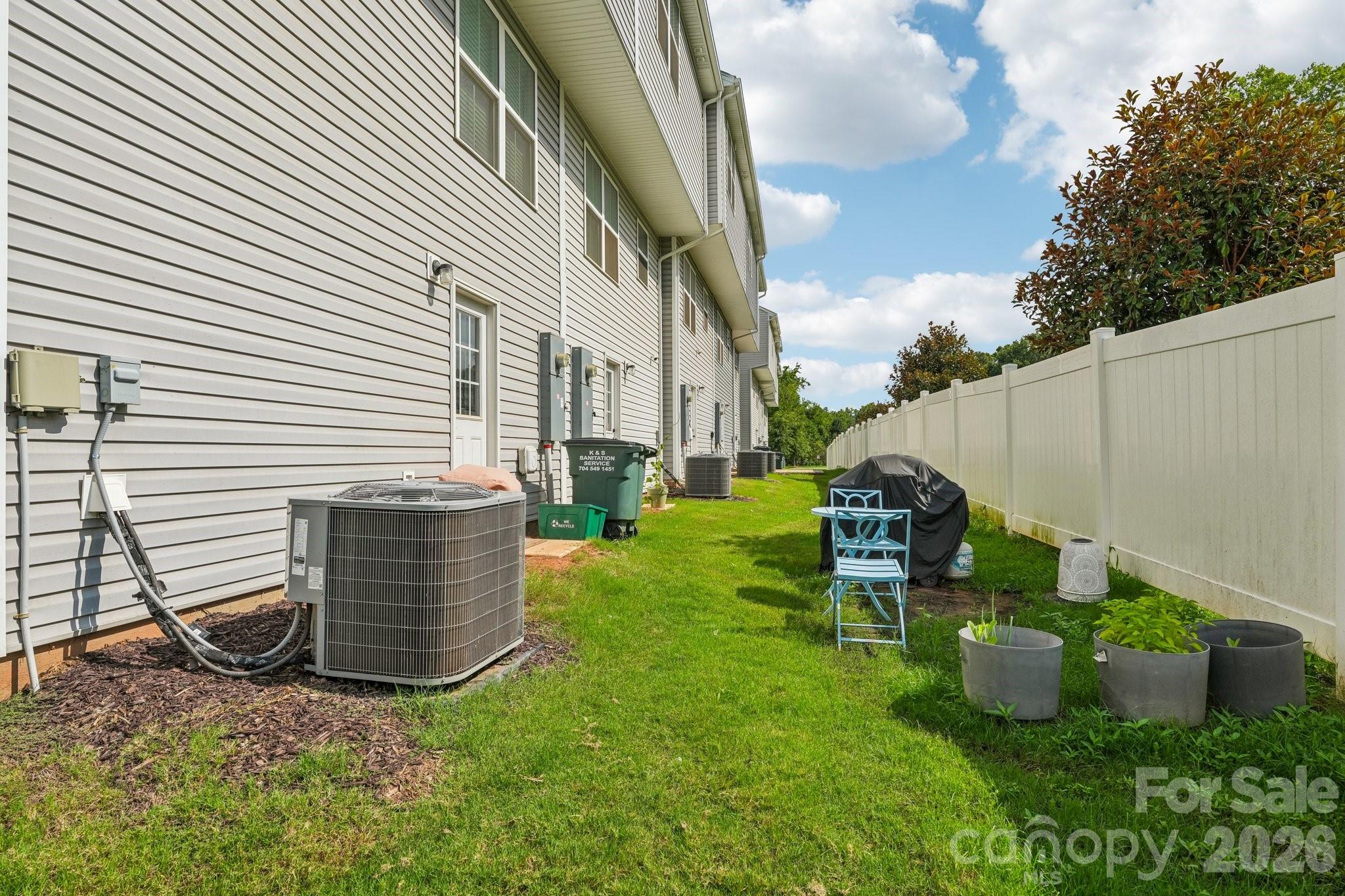 2041 Langer Street — Charlotte
