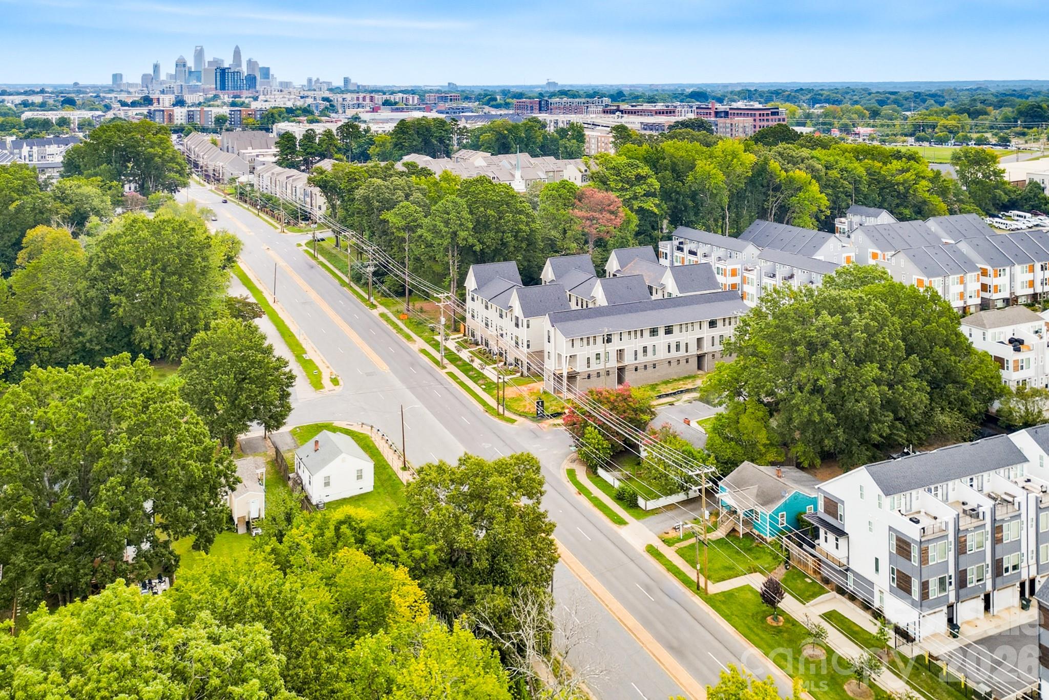 4113 S Tryon Street — Charlotte