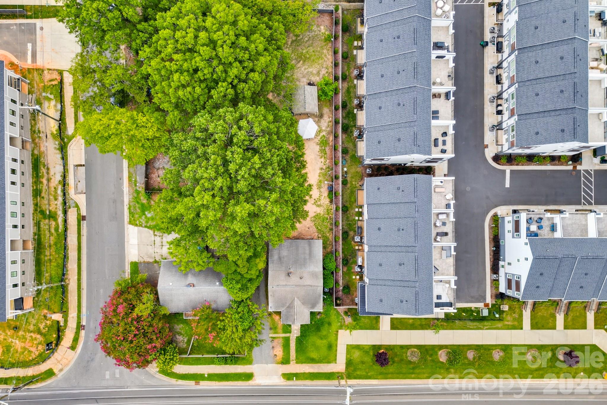 4113 S Tryon Street — Charlotte