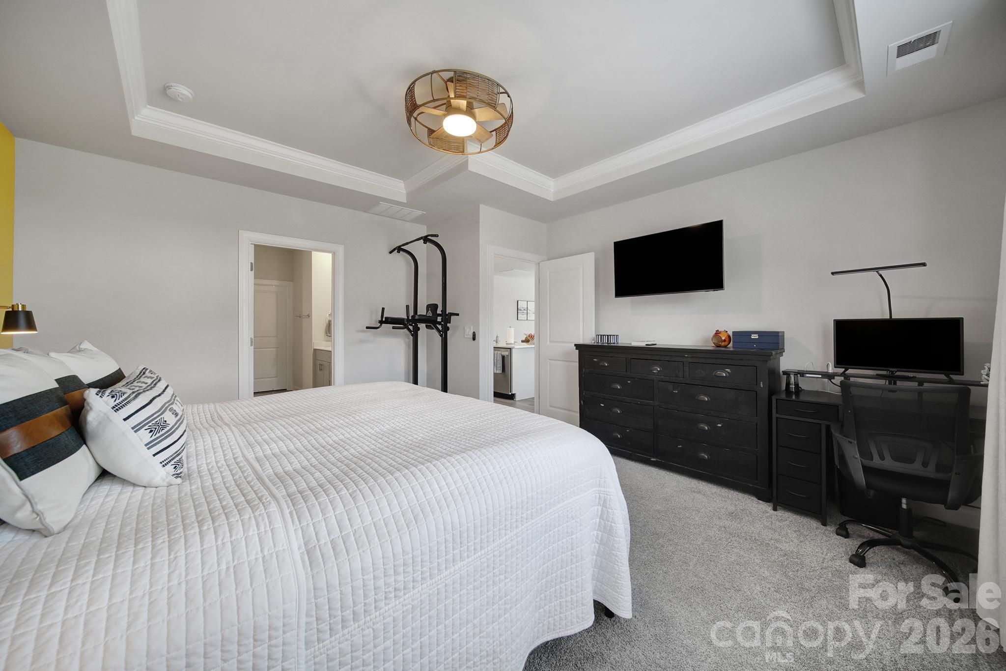 1117 Alicante Avenue — Charlotte