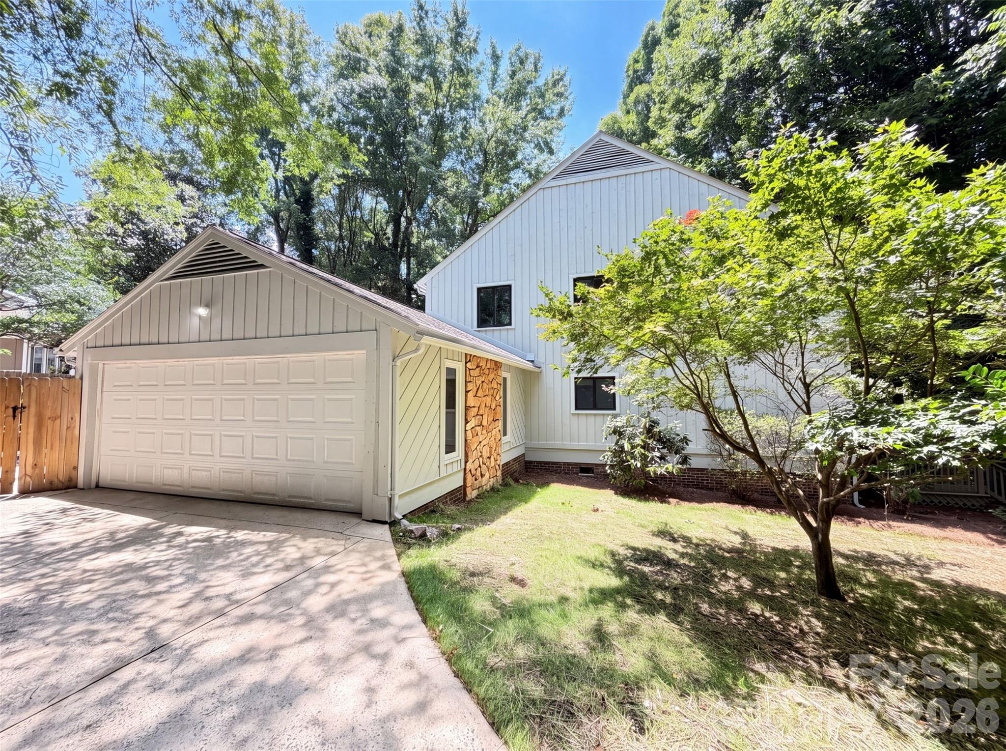 7210 Apple Creek Drive — Charlotte