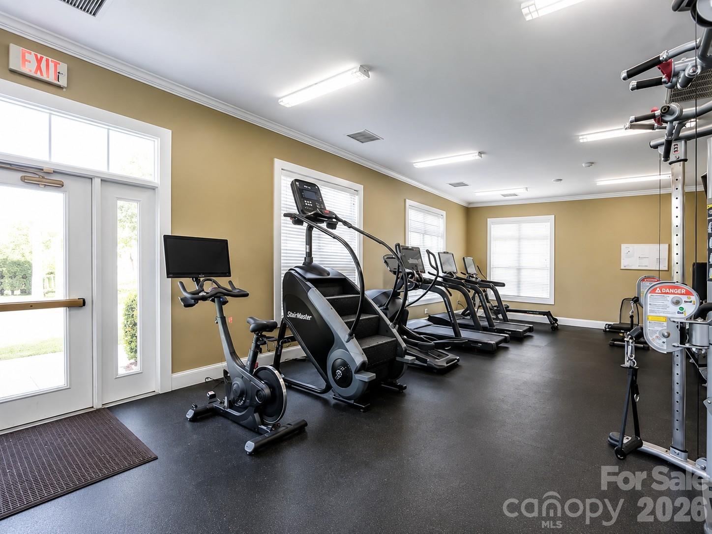 9113 Mcdowell Creek Court #9113 — Cornelius