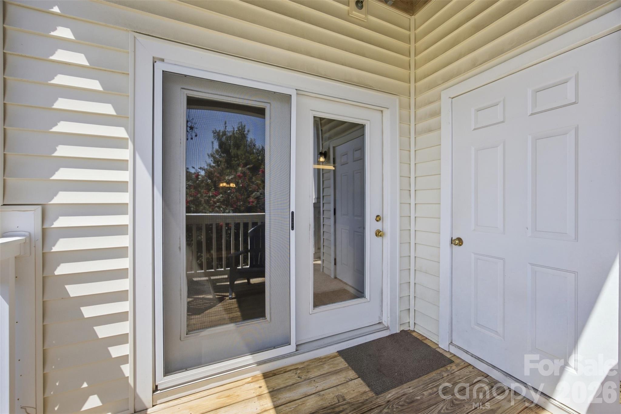 9113 Mcdowell Creek Court #9113 — Cornelius