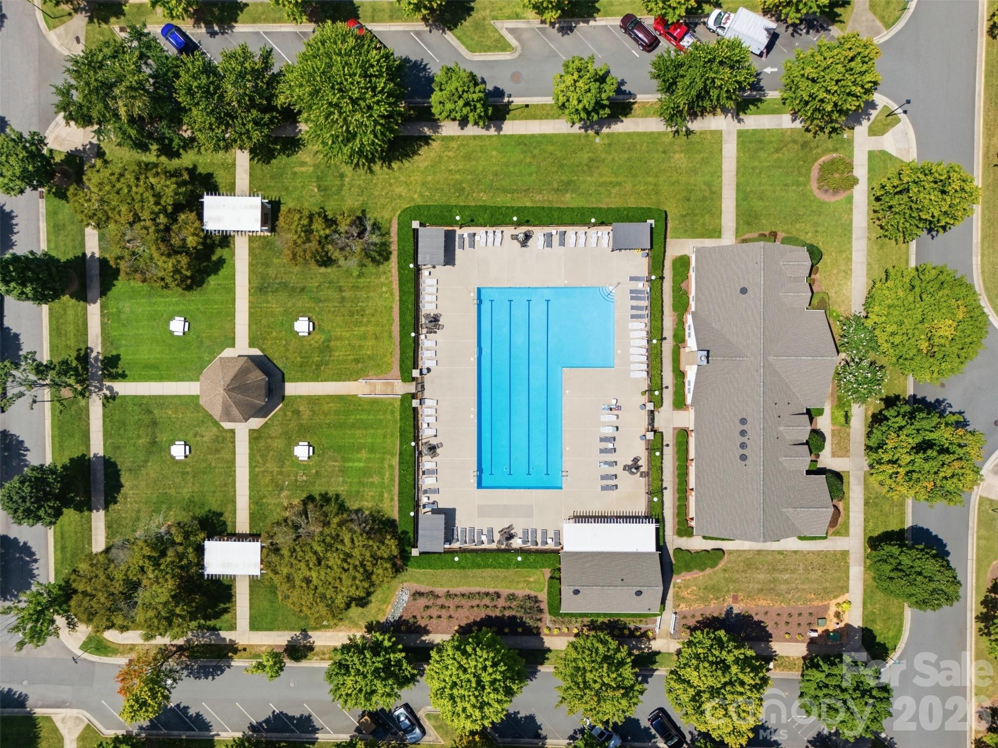 9113 Mcdowell Creek Court #9113 — Cornelius
