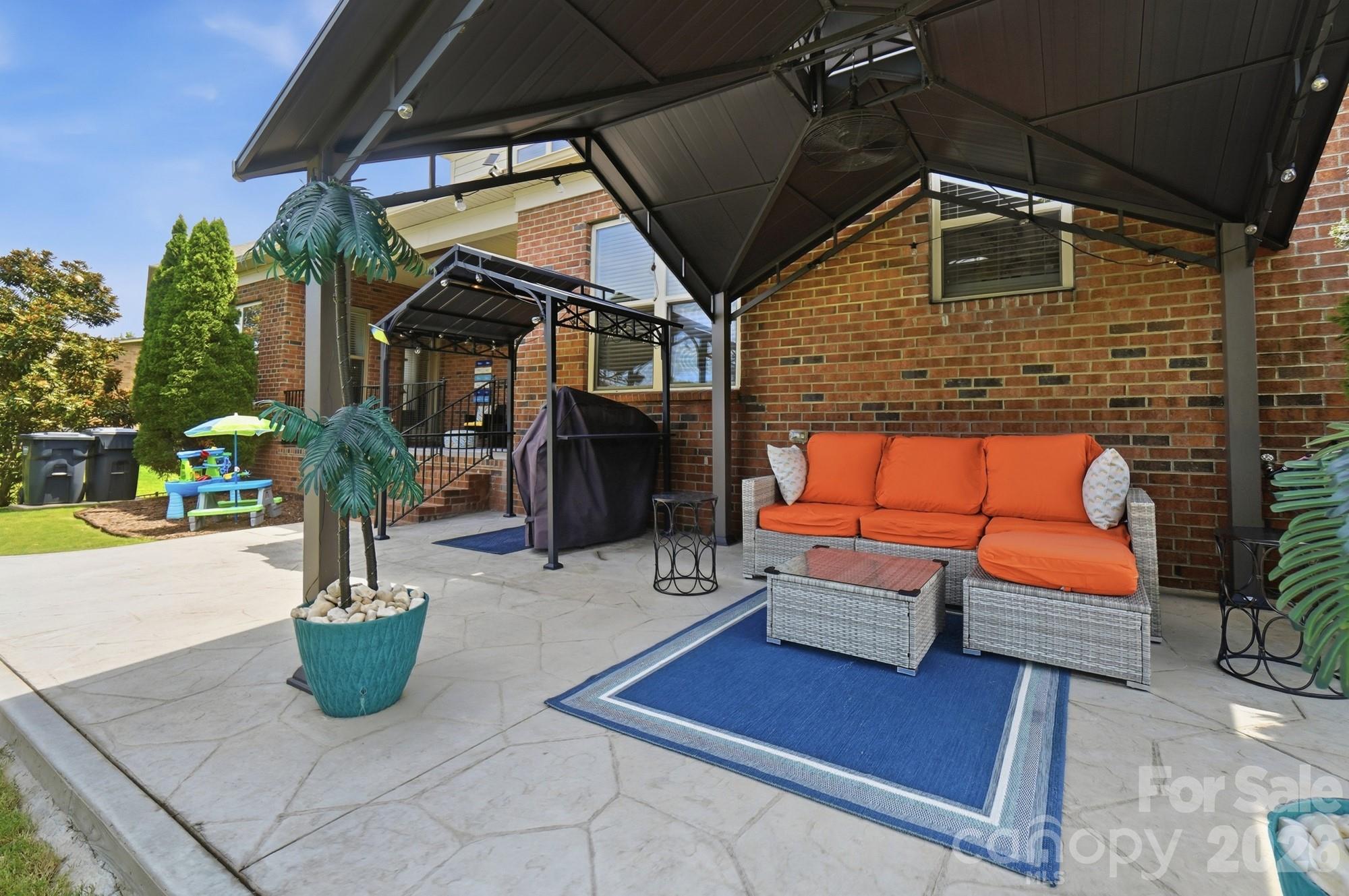 12726 Rusty Blackbird Way — Charlotte