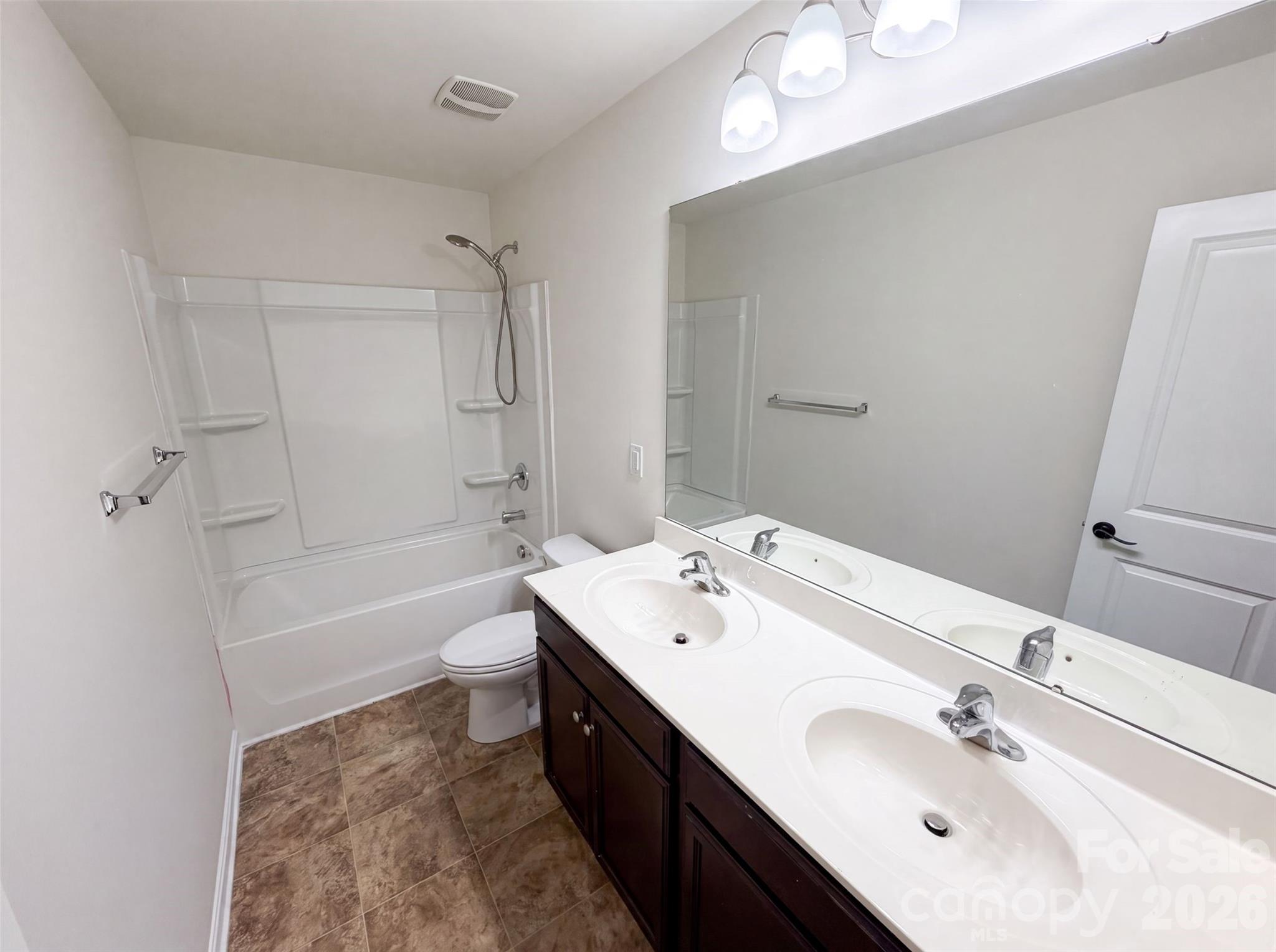 9833 Wardley Drive — Charlotte