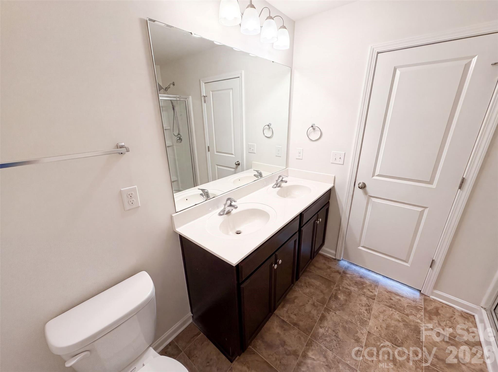9833 Wardley Drive — Charlotte