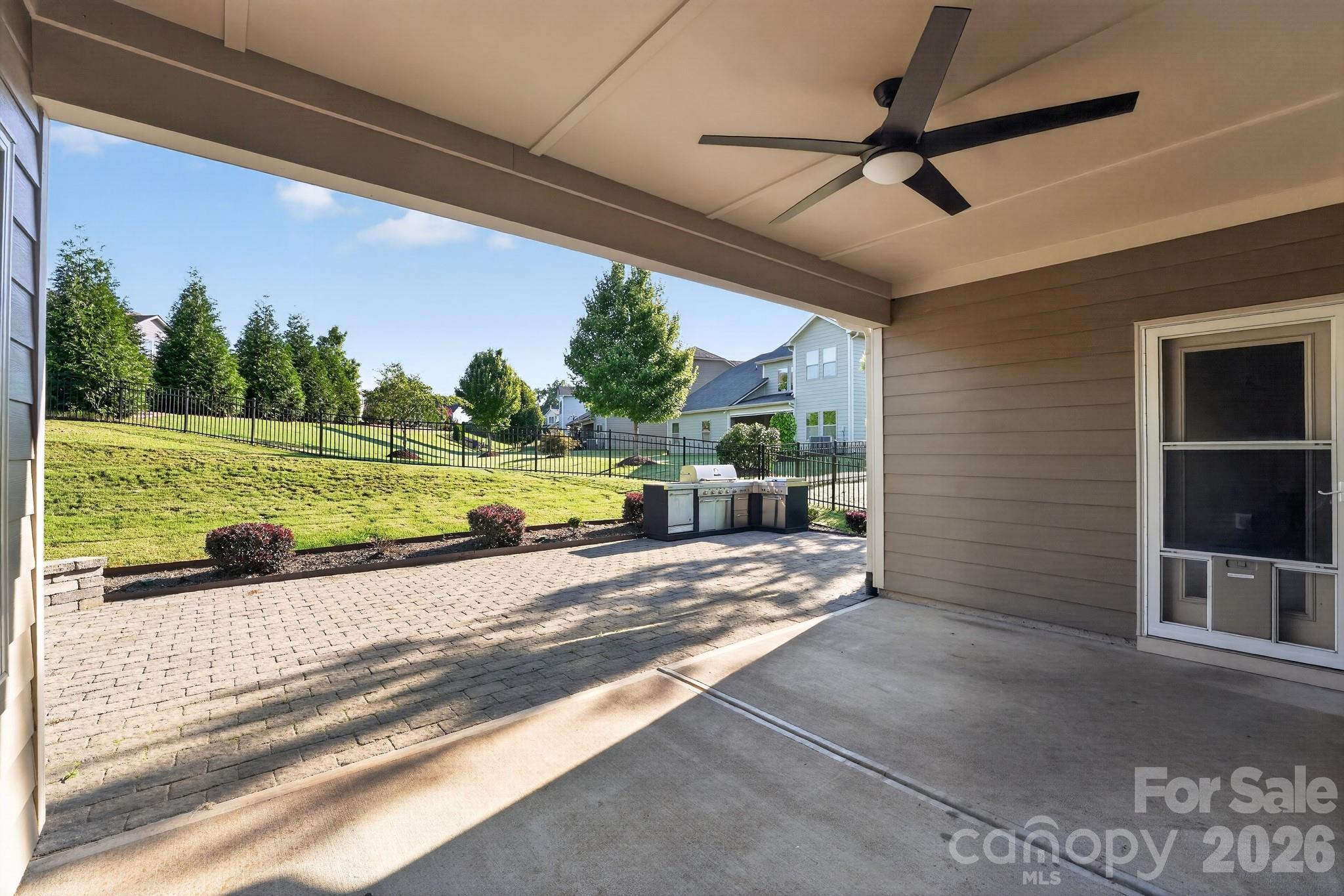 15319 Venezia Lane — Huntersville
