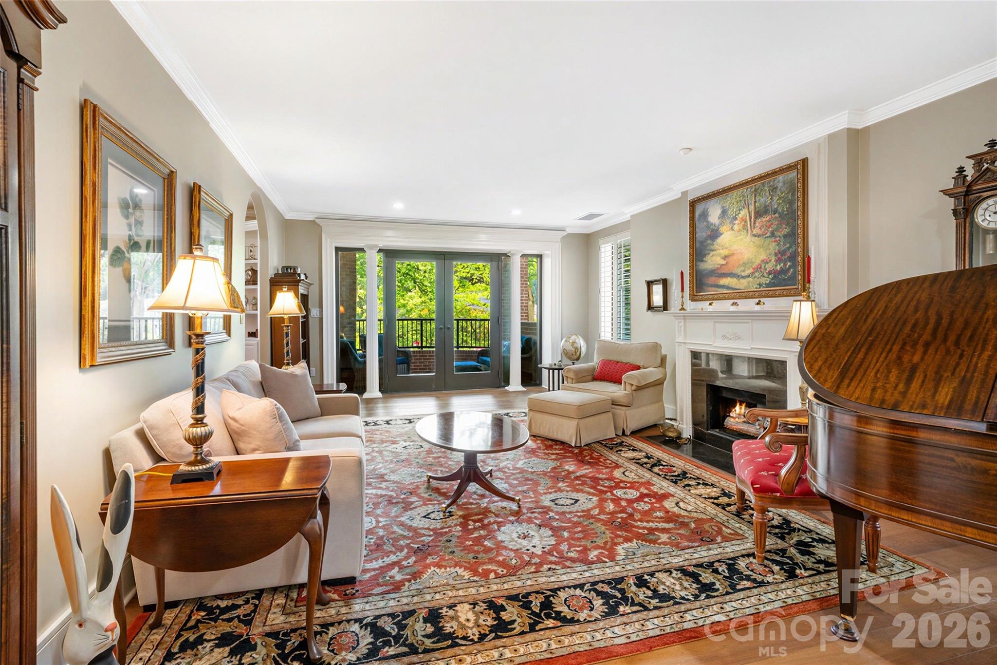 810 Cherokee Road — Charlotte