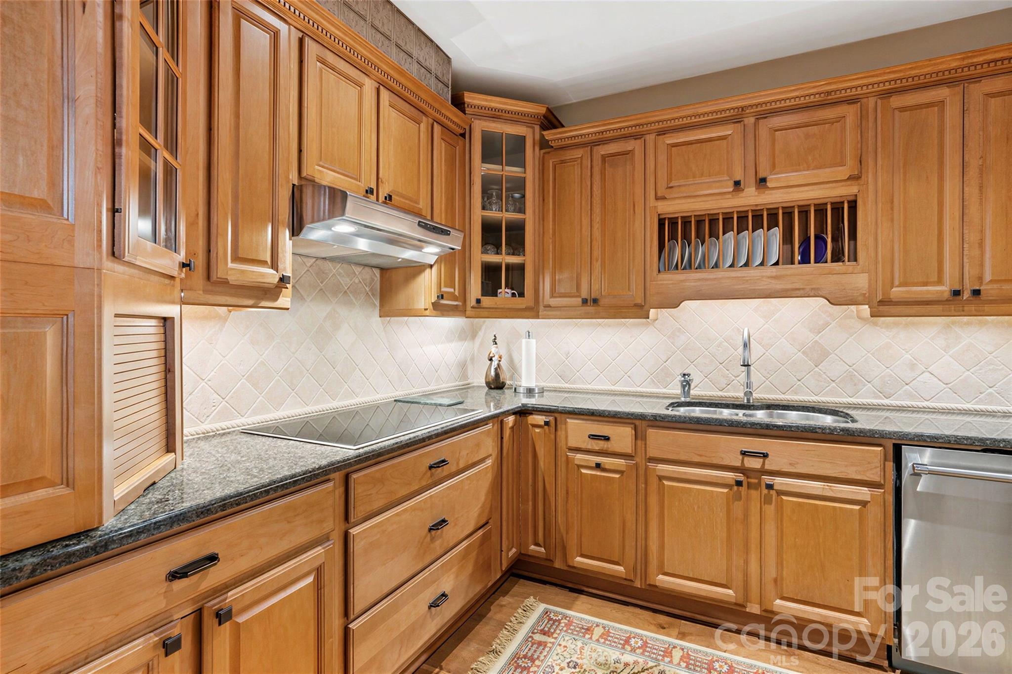 810 Cherokee Road — Charlotte