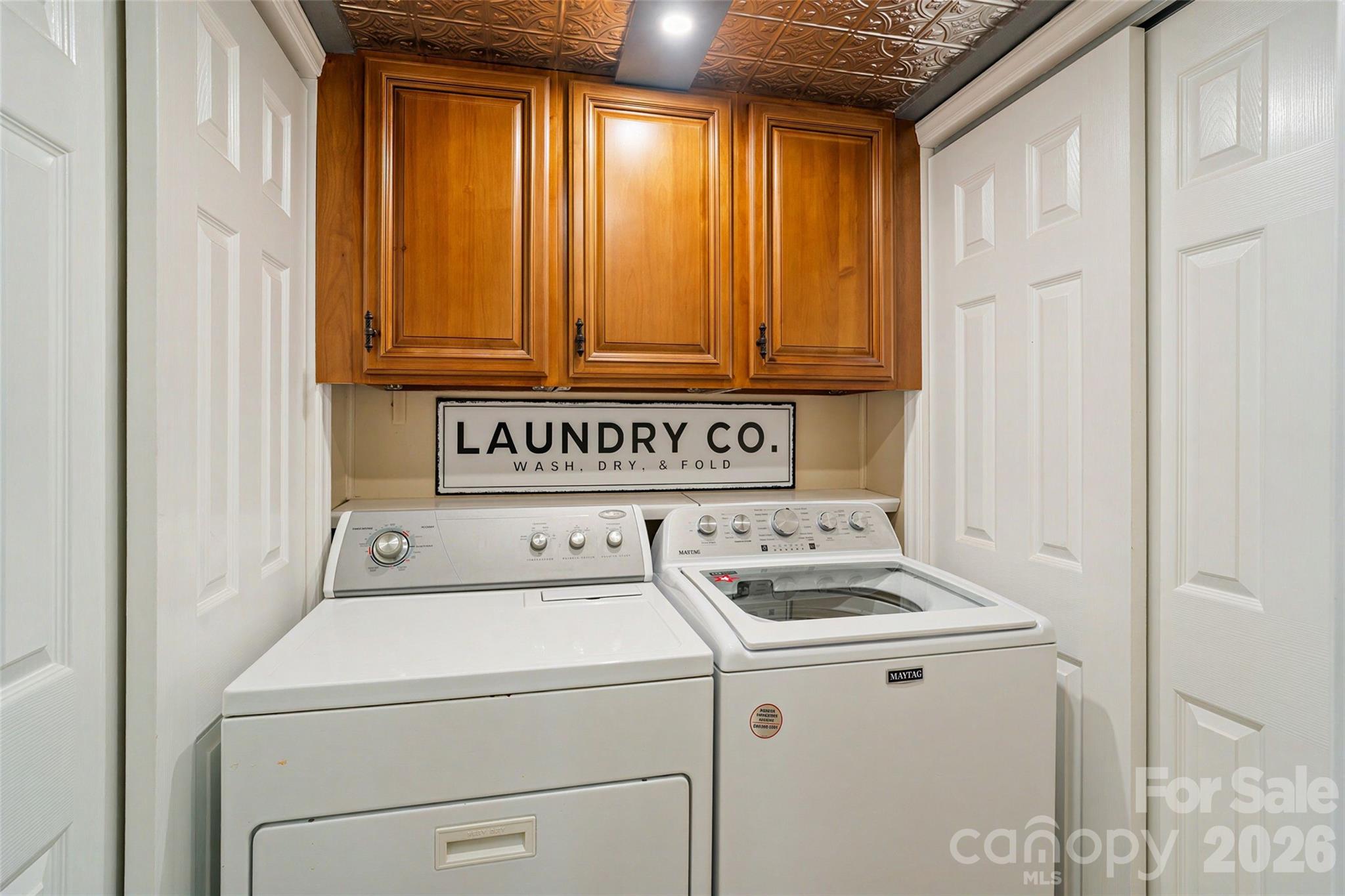 810 Cherokee Road — Charlotte