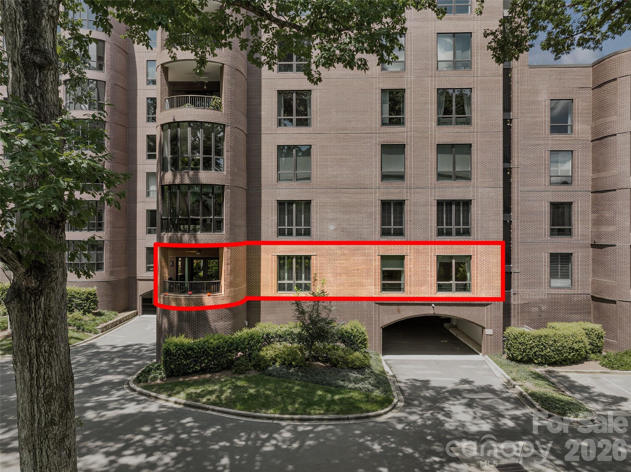 810 Cherokee Road — Charlotte