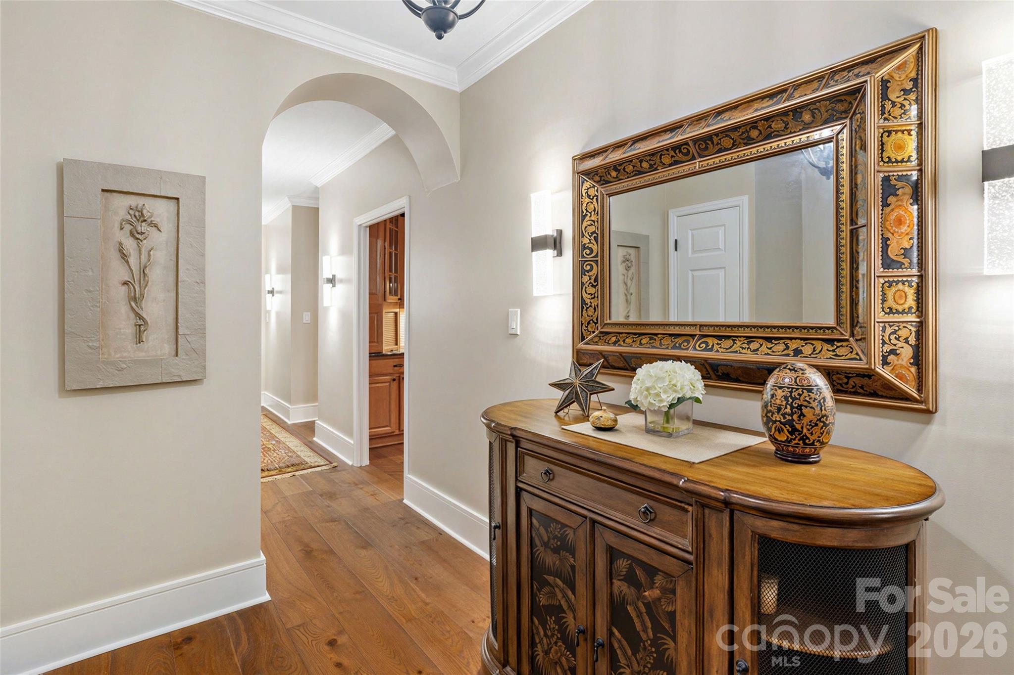 810 Cherokee Road — Charlotte