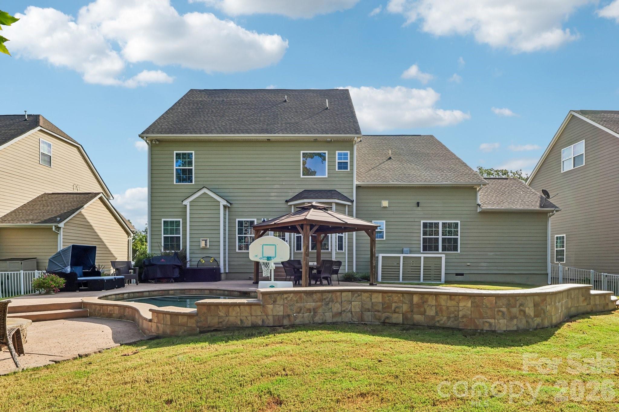 3812 Litchfield Drive — Waxhaw