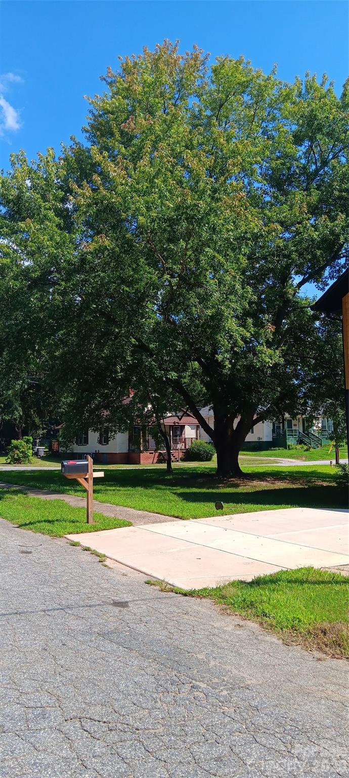 504 Milton L Taylor Street — Kannapolis