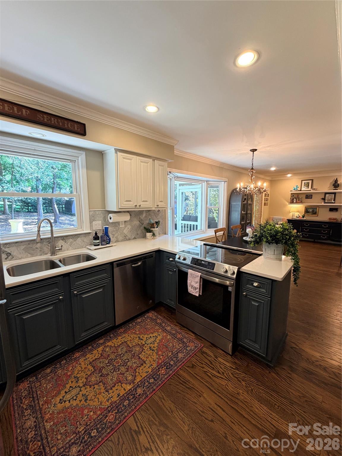 8929 Gamesford Drive — Charlotte