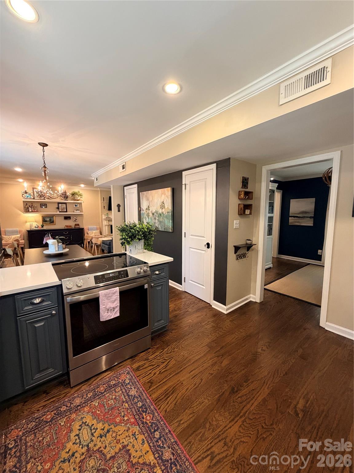 8929 Gamesford Drive — Charlotte
