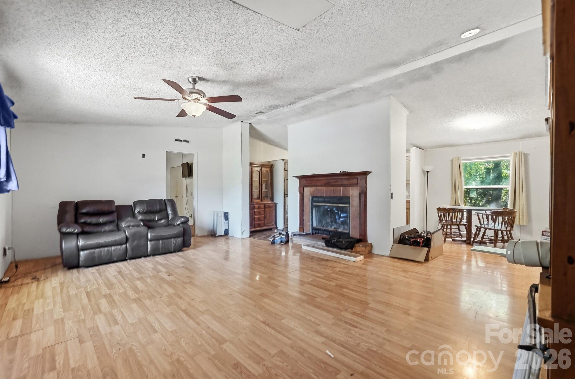 247 German Hill Road — Peachland