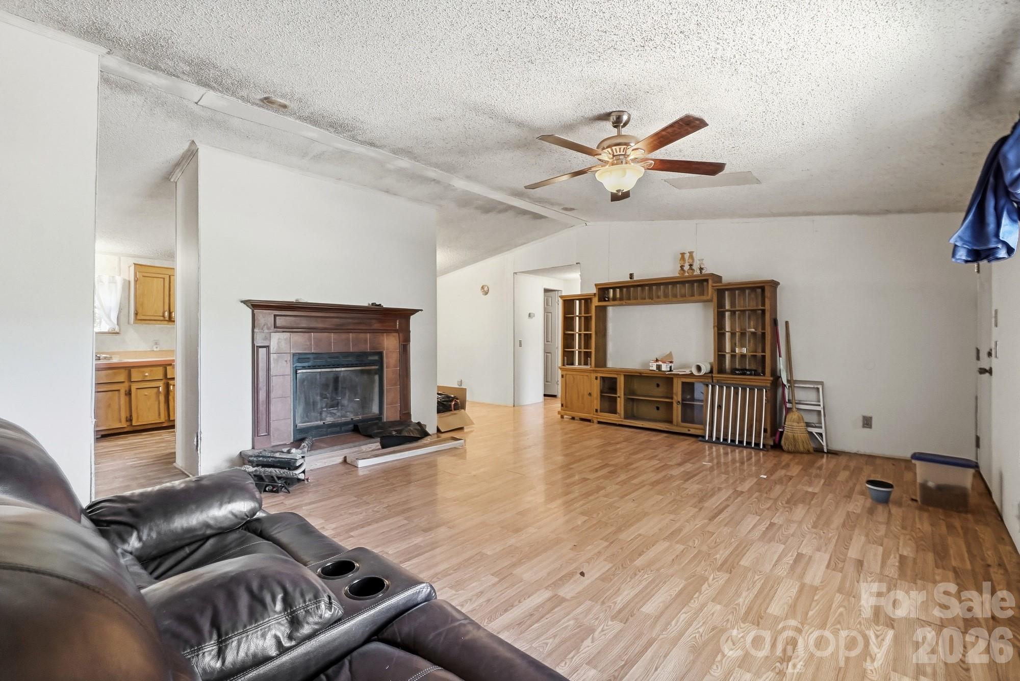 247 German Hill Road — Peachland